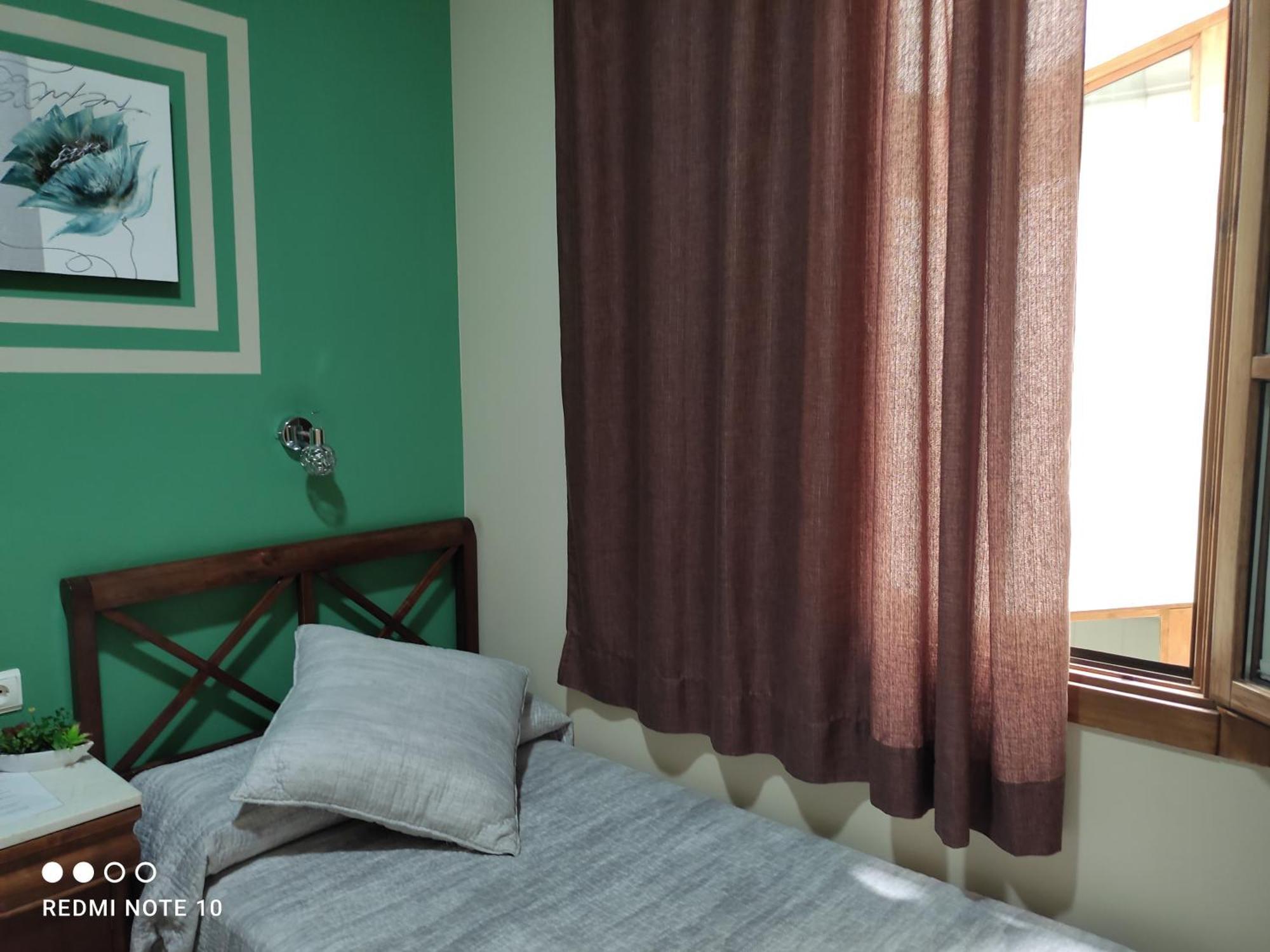 Hostal Puerta Carmona Seville Room photo